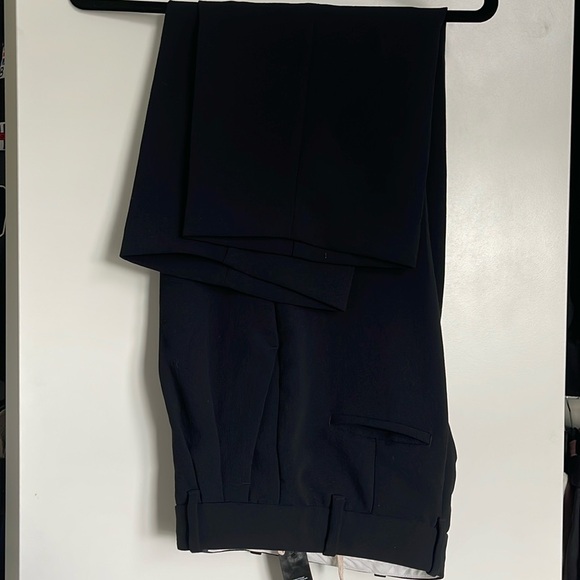 WILFRED Cropped Effortless Pants - Picture 3 of 4